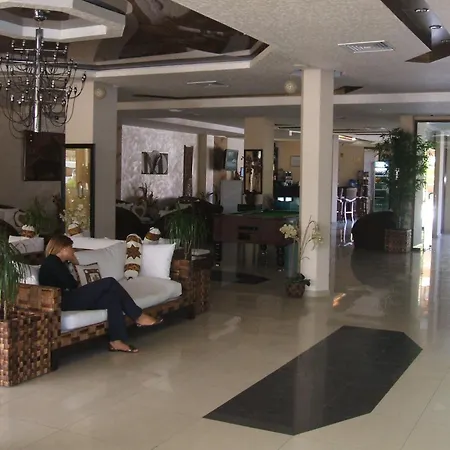 Laguna & Üdülőközpont 4*