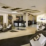 Laguna & Resort 4*