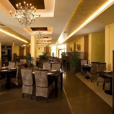 Laguna & Resort 4*