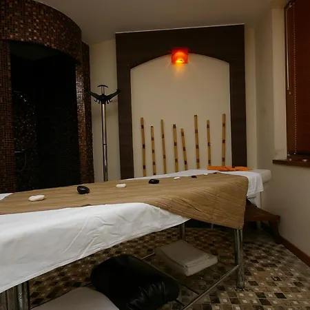 Laguna & Resort 4*