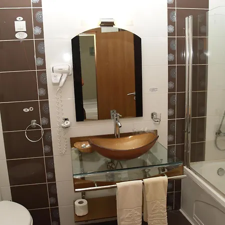 منتجع Laguna & سوزوبول