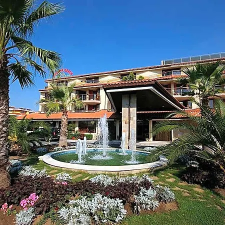 Laguna & Resort