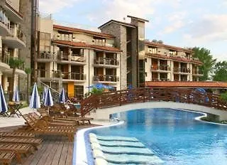 Resort Laguna &