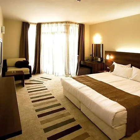 منتجع Laguna & سوزوبول